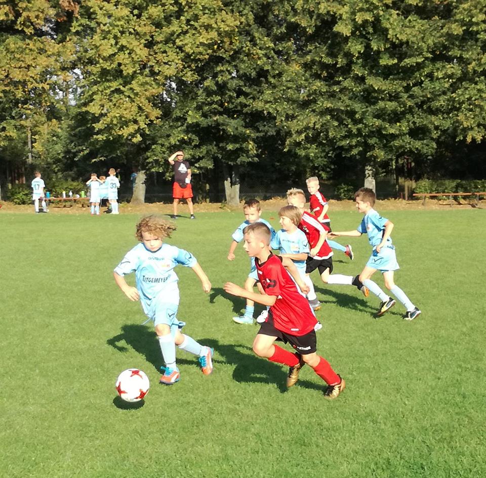 40011769_1044039152424260_123117419383226368_n