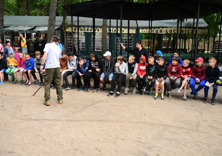 65433977_2032277920412341_2539757721406668800_o