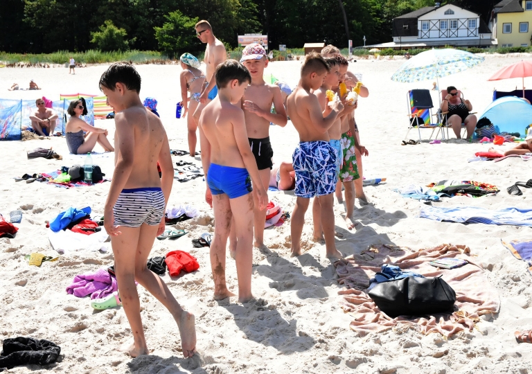 65483930_2031069290533204_460493323891638272_o